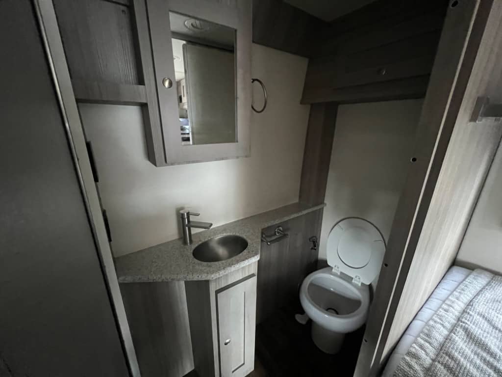 2018 Coach House 2018 Coach House Platinum III - thumbnail 10