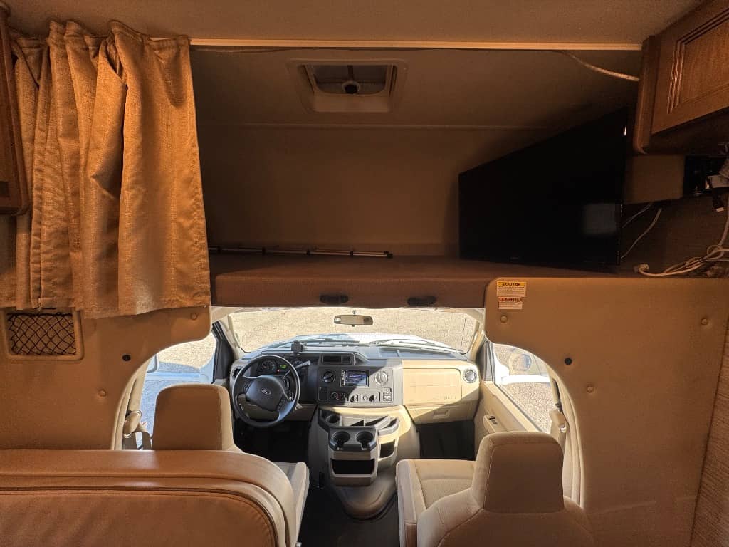 2021 Thor Motor Coach 2021 Thor Motor Coach Four Winds - thumbnail 16