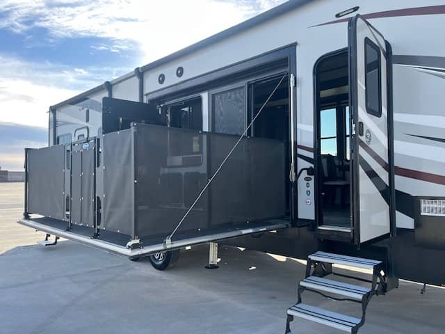 2019 Heartland RV 2019 Heartland RV Cyclone - thumbnail 6