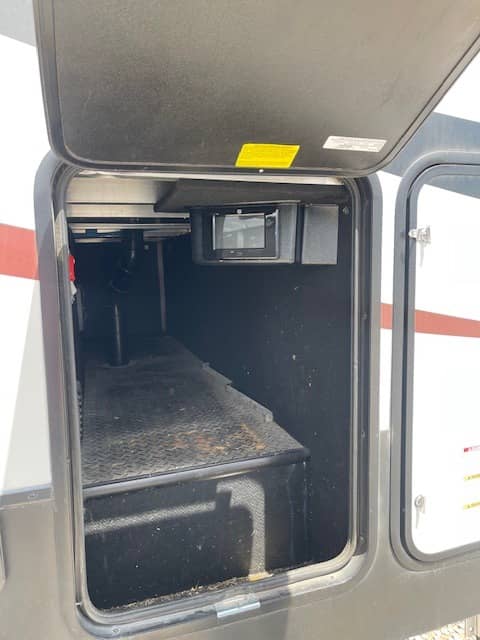 2019 Heartland RV 2019 Heartland RV Cyclone - thumbnail 10