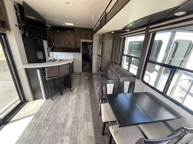 2019 Heartland RV 2019 Heartland RV Cyclone - thumbnail 11