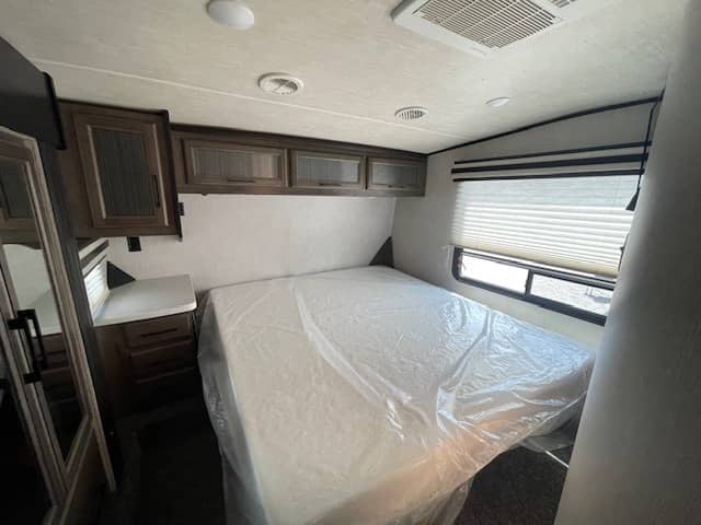 2019 Heartland RV 2019 Heartland RV Cyclone - thumbnail 14