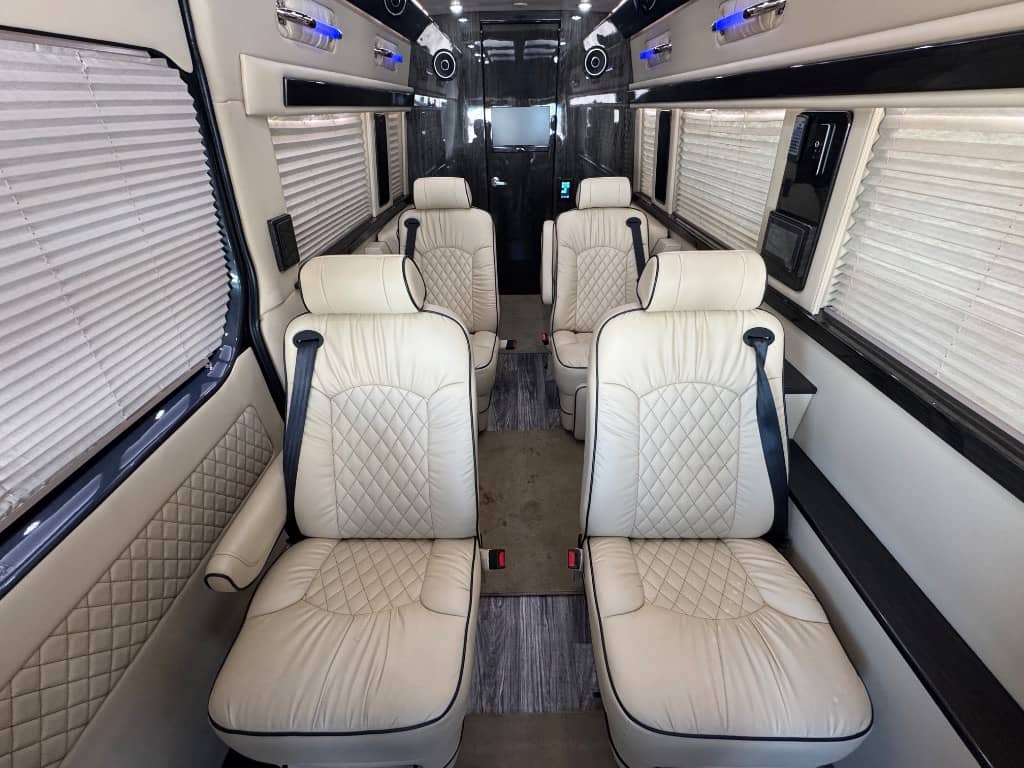 2019 Midwest Automotive Designs 2019 Midwest Automotive Designs Daycruiser - thumbnail 6