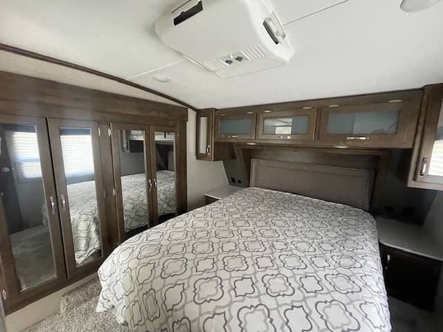 2019 Dutchmen 2019 Dutchmen Astoria - thumbnail 10