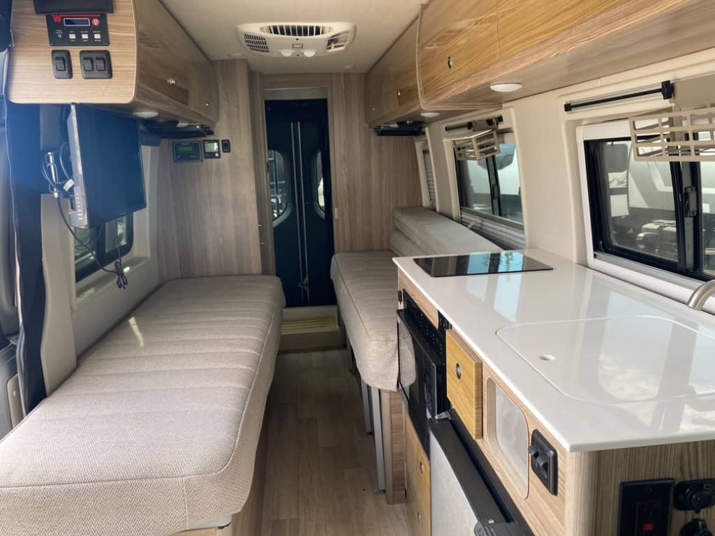 2020 Winnebago 2020 Winnebago Boldt - thumbnail 7