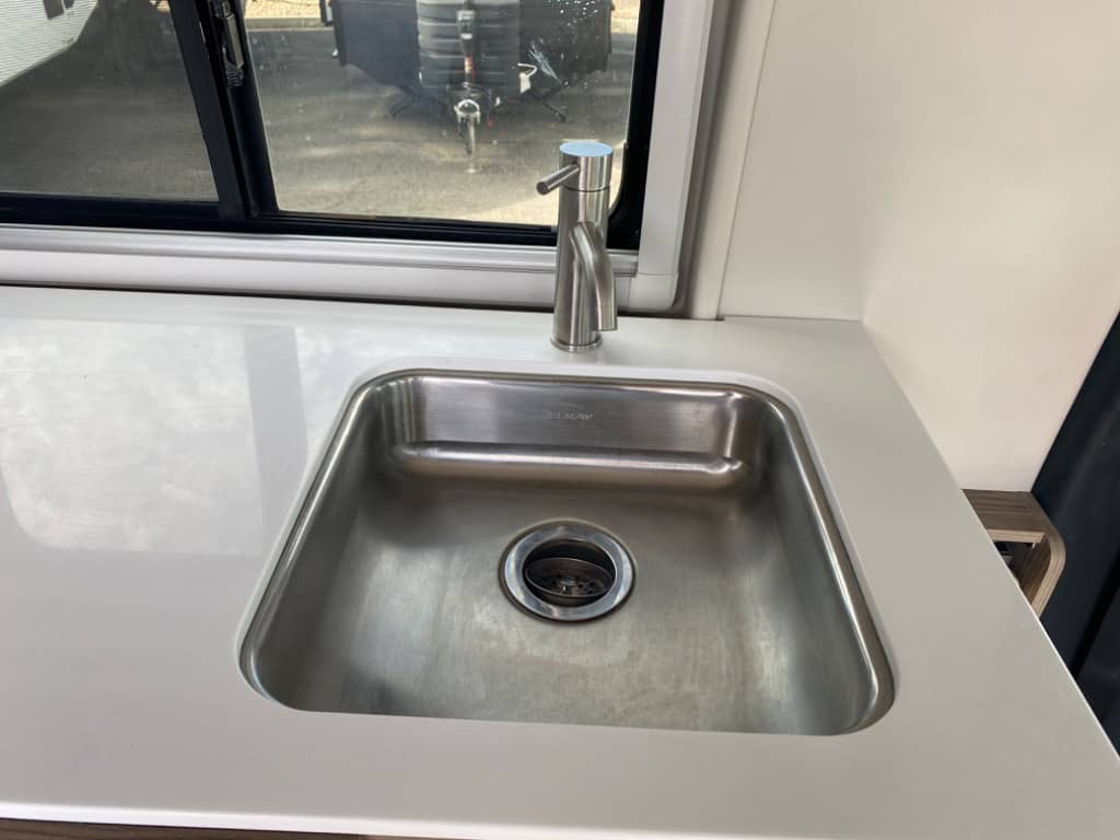 2020 Winnebago 2020 Winnebago Boldt - thumbnail 9