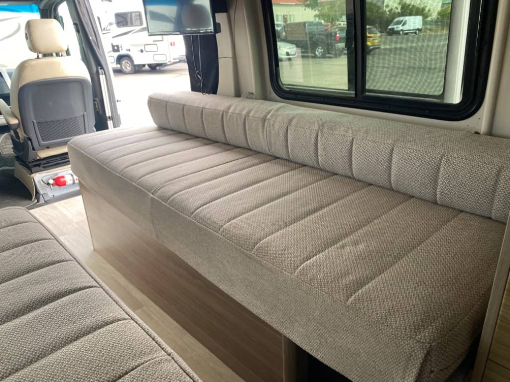 2020 Winnebago 2020 Winnebago Boldt - thumbnail 13