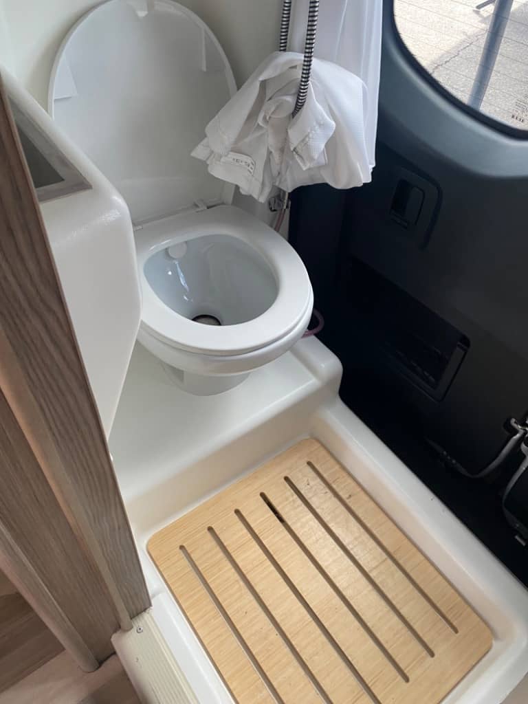 2020 Winnebago 2020 Winnebago Boldt - thumbnail 16