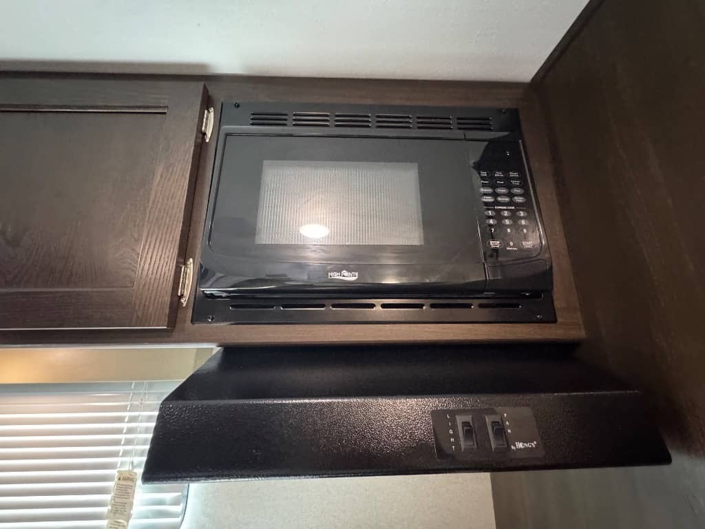 2019 Keystone RV 2019 Keystone RV Springdale Mini - thumbnail 11