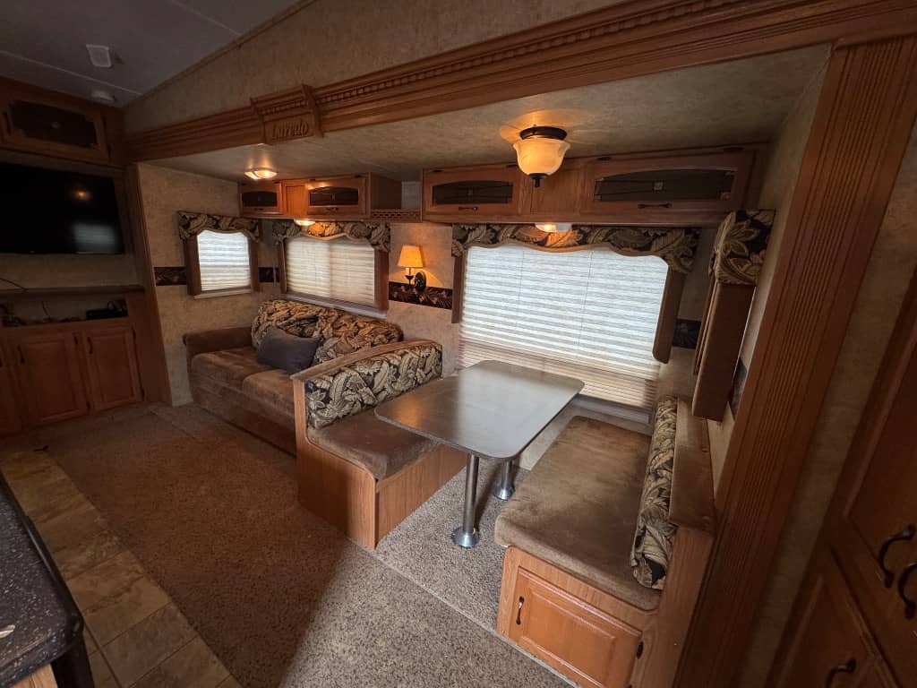 2009 Keystone RV 2009 Keystone RV Laredo - thumbnail 6