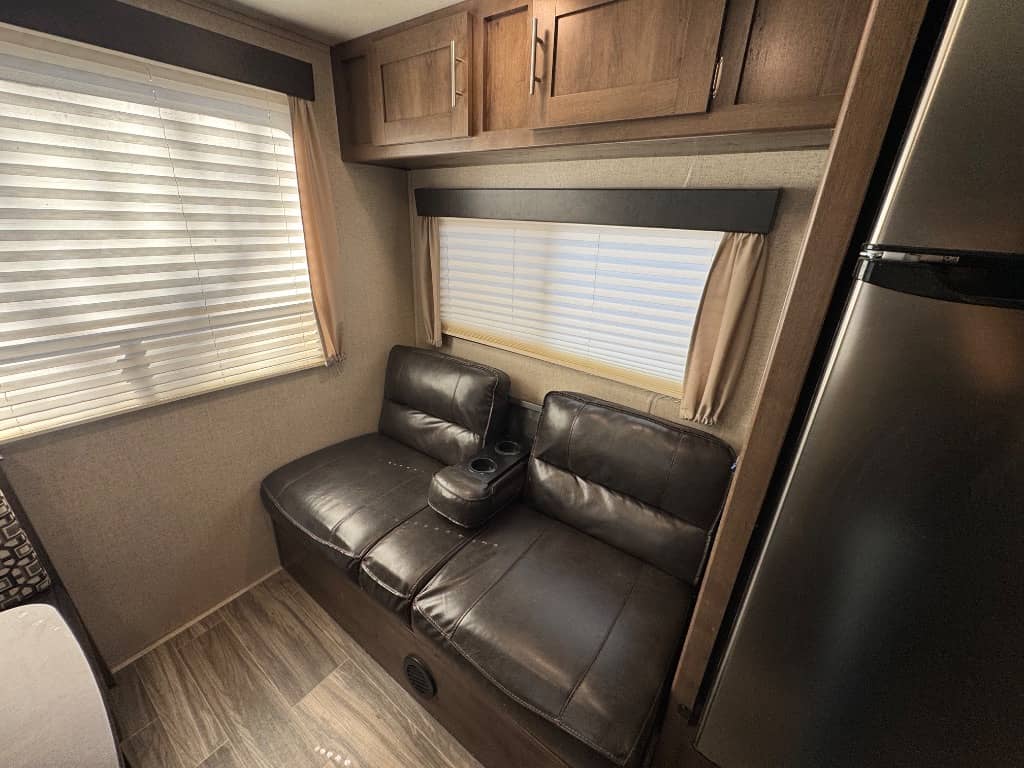 2020 Forest River 2020 Forest River Shasta - thumbnail 14