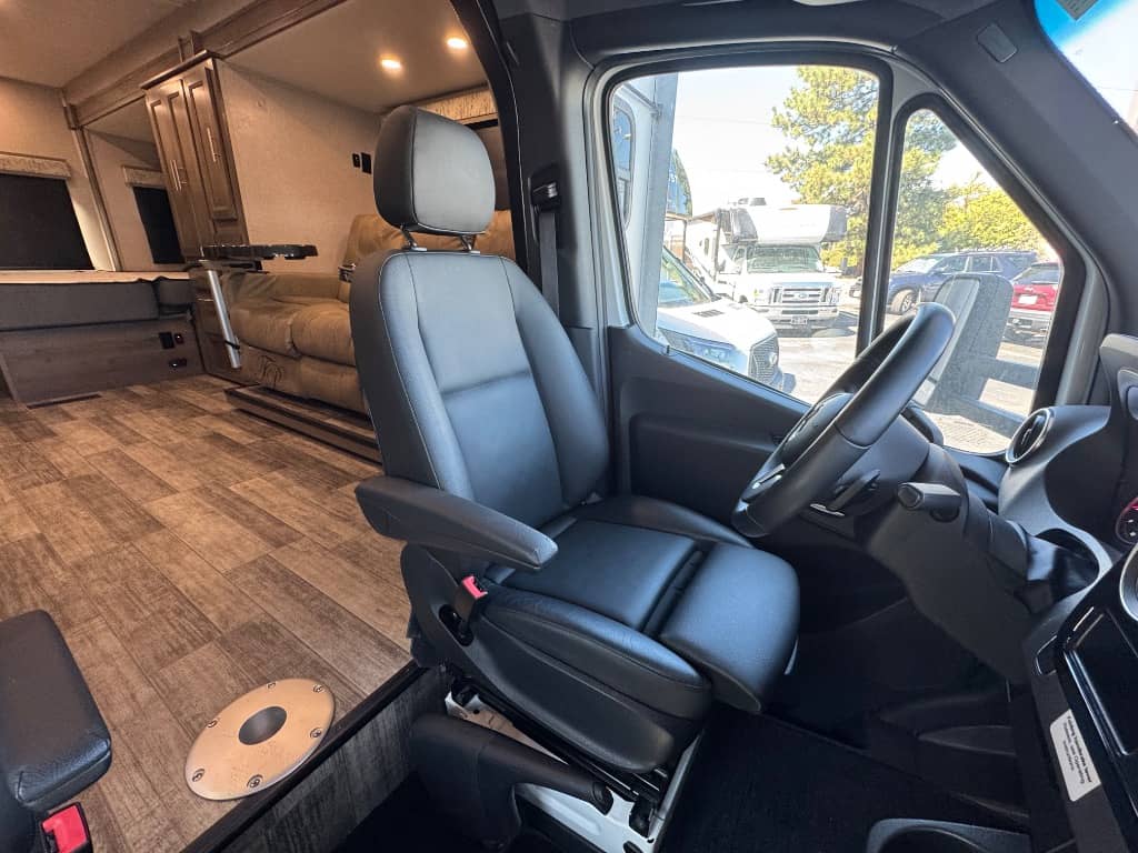 2021 Dynamax 2021 Dynamax Isata 3 - thumbnail 24