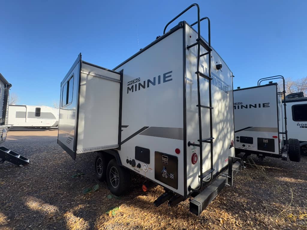 2021 Winnebago 2021 Winnebago Micro Minnie - thumbnail 4