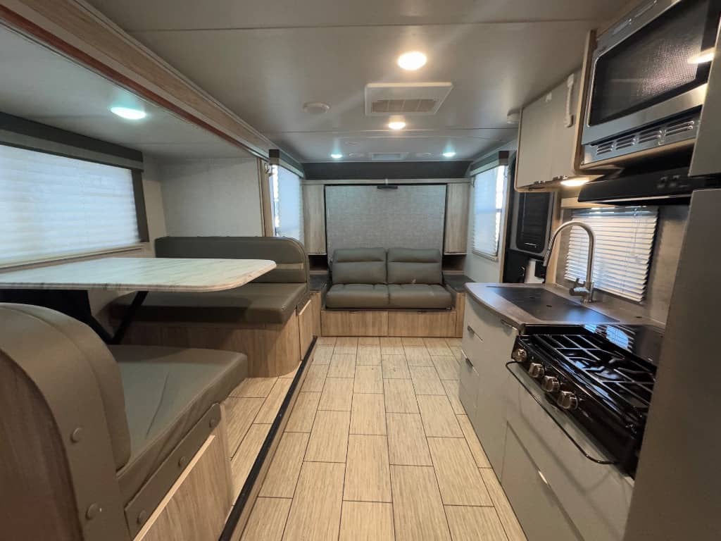 2021 Winnebago 2021 Winnebago Micro Minnie - thumbnail 11