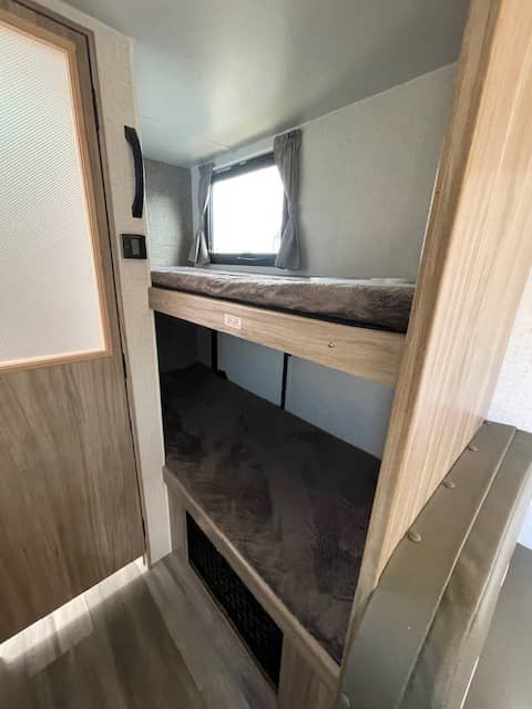 2021 Winnebago 2021 Winnebago Micro Minnie - thumbnail 6