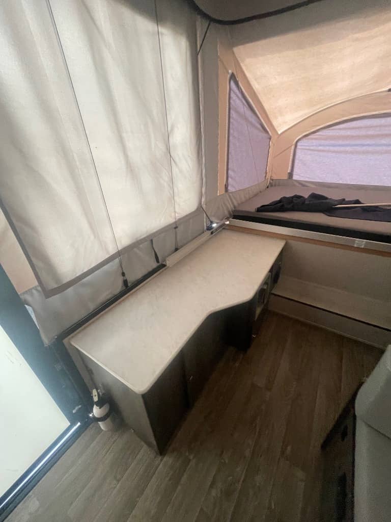 2021 Coachmen 2021 Coachmen Clipper - thumbnail 9