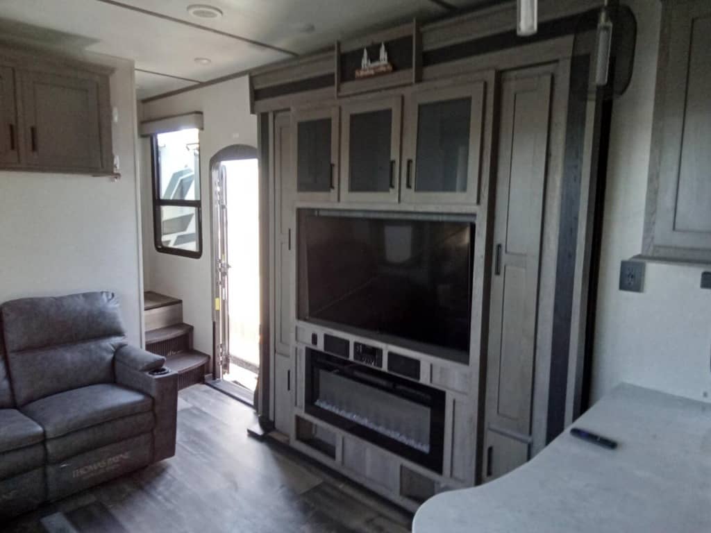 2021 Keystone RV 2021 Keystone RV Raptor - thumbnail 14