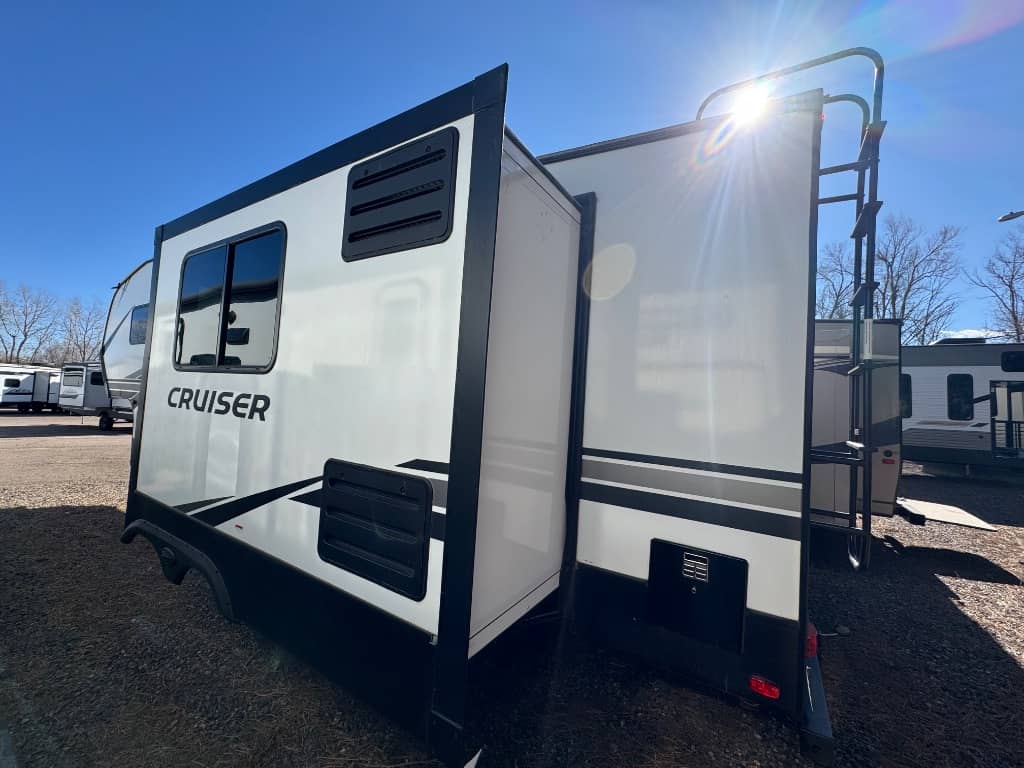 2022 CrossRoads 2022 CrossRoads Cruiser Aire - thumbnail 3