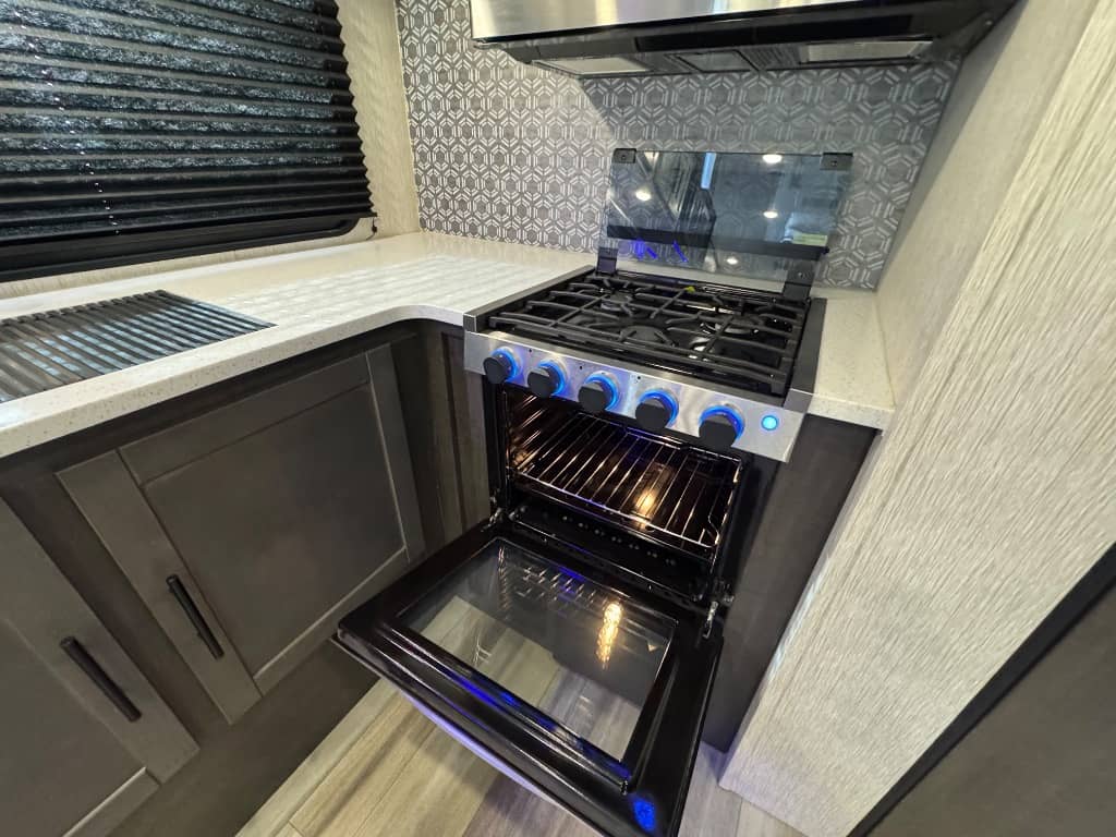 2022 CrossRoads 2022 CrossRoads Cruiser Aire - thumbnail 12