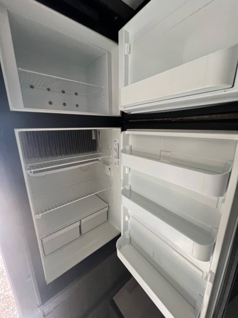 2023 Coachmen 2023 Coachmen Leprechaun - thumbnail 15