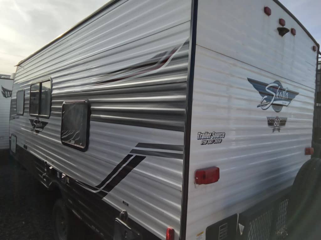 2022 Forest River 2022 Forest River Shasta - thumbnail 4