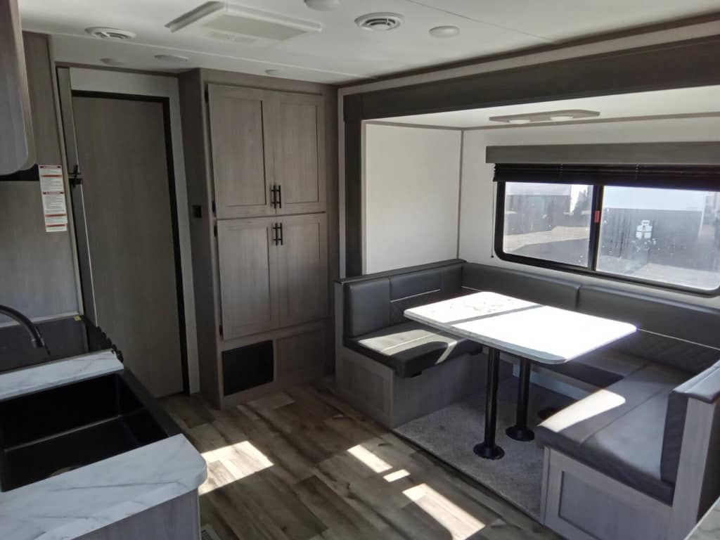 2022 Dutchmen 2022 Dutchmen Coleman Lantern - thumbnail 9