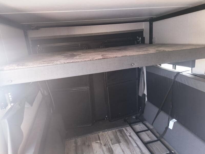 2022 Dutchmen 2022 Dutchmen Coleman Lantern - thumbnail 16