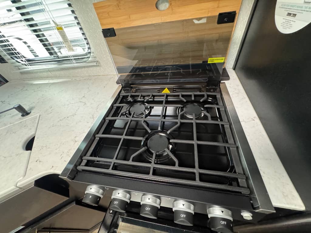 2022 Forest River 2022 Forest River Cherokee Grey Wolf Patriot Edition - thumbnail 19