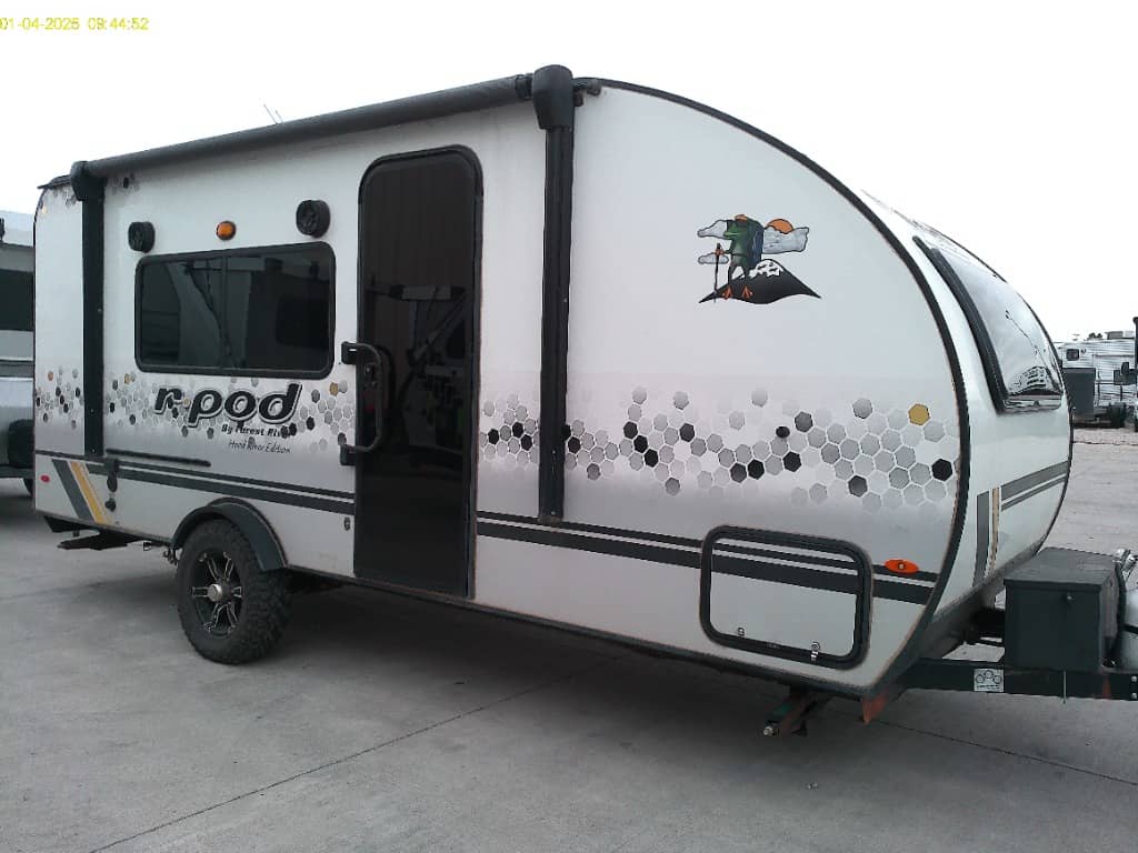 2022 Forest River 2022 Forest River R-Pod - thumbnail 3