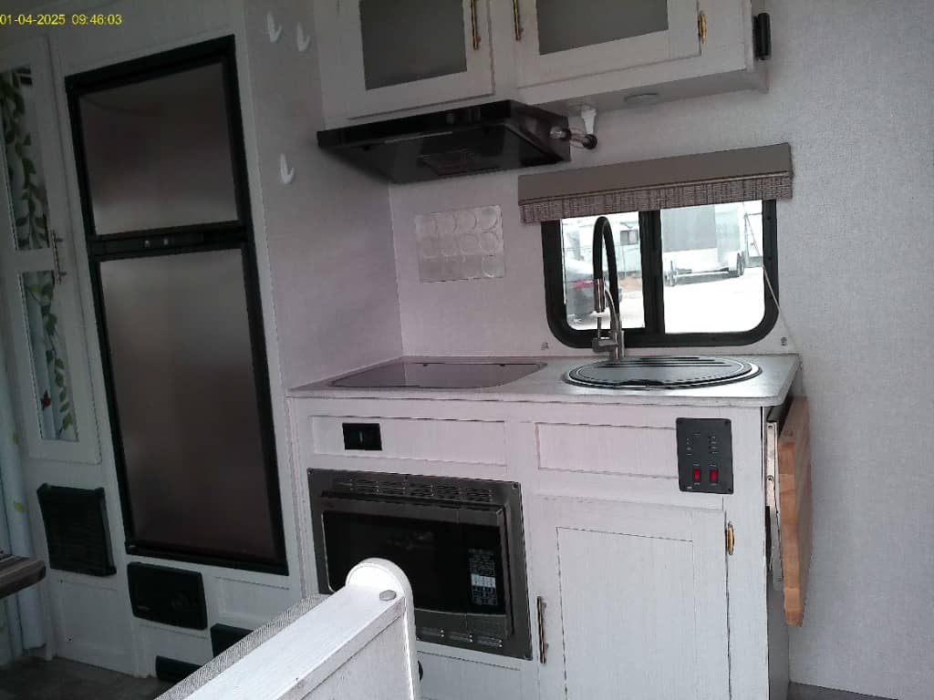 2022 Forest River 2022 Forest River R-Pod - thumbnail 9