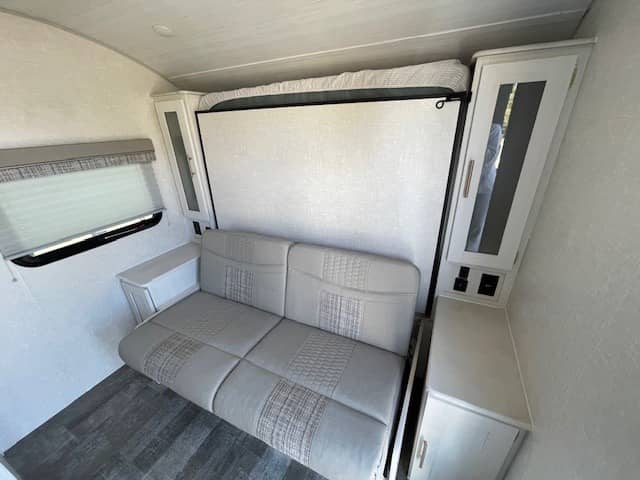 2022 Forest River 2022 Forest River R-Pod - thumbnail 4