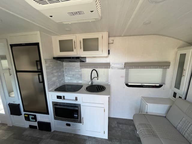 2022 Forest River 2022 Forest River R-Pod - thumbnail 5