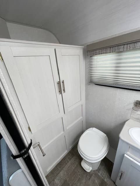 2022 Forest River 2022 Forest River R-Pod - thumbnail 8