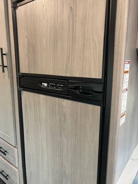 2022 Dutchmen 2022 Dutchmen Coleman - thumbnail 19