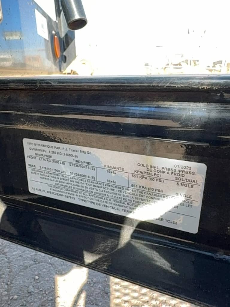 2023 PJ Trailers 2023 PJ Trailers 6" Channel Super-Wide - thumbnail 5