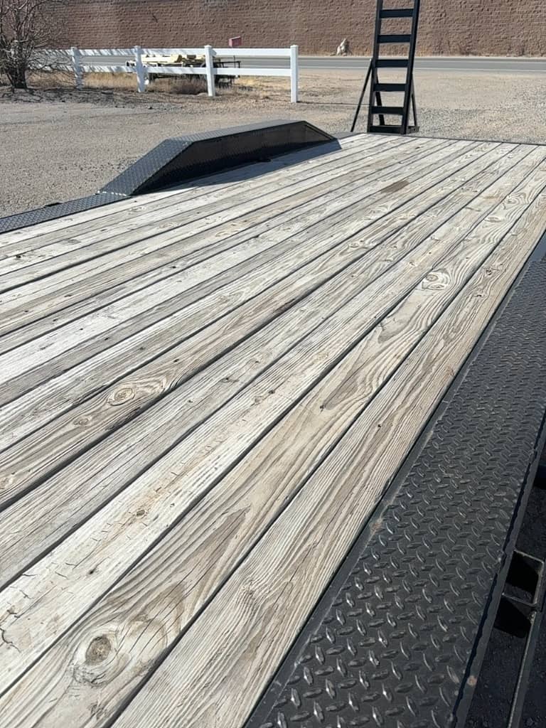 2023 PJ Trailers 2023 PJ Trailers 6" Channel Super-Wide - thumbnail 9