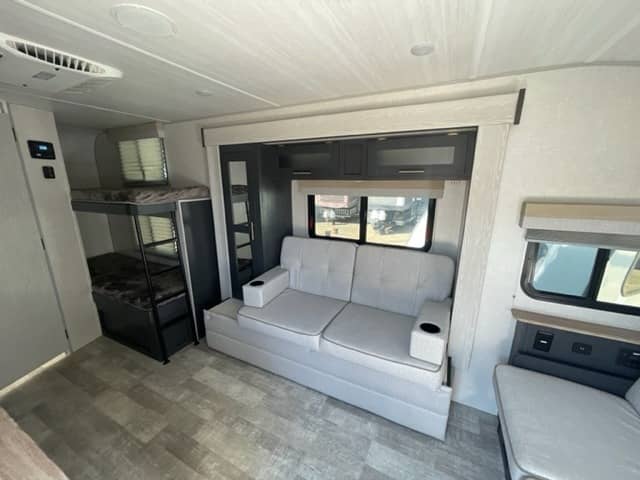 2023 Forest River 2023 Forest River R-Pod - thumbnail 6