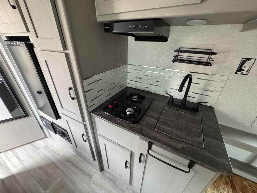 2023 Coachmen 2023 Coachmen Clipper - thumbnail 9