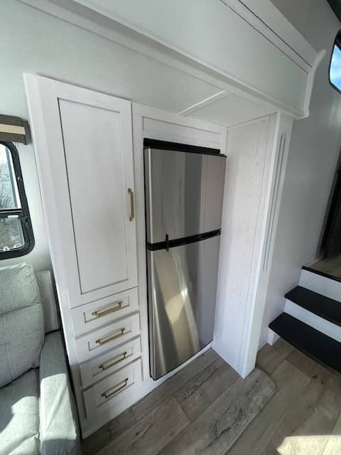 2023 Dutchmen 2023 Dutchmen Astoria - thumbnail 7