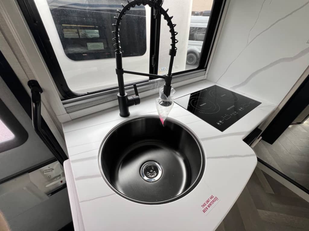 2025 Coachmen 2025 Coachmen Prism Select - thumbnail 14