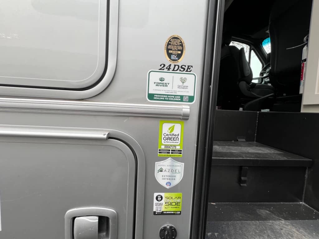 2025 Coachmen 2025 Coachmen Prism Select - thumbnail 19