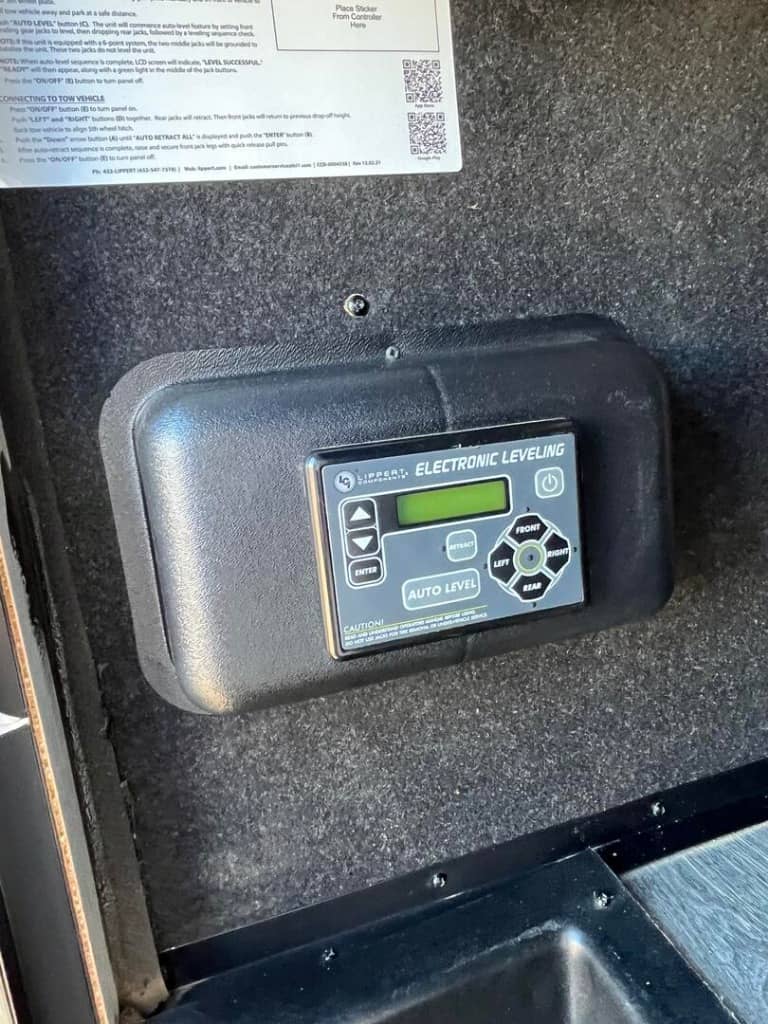 2023 Dutchmen 2023 Dutchmen Triton - thumbnail 9