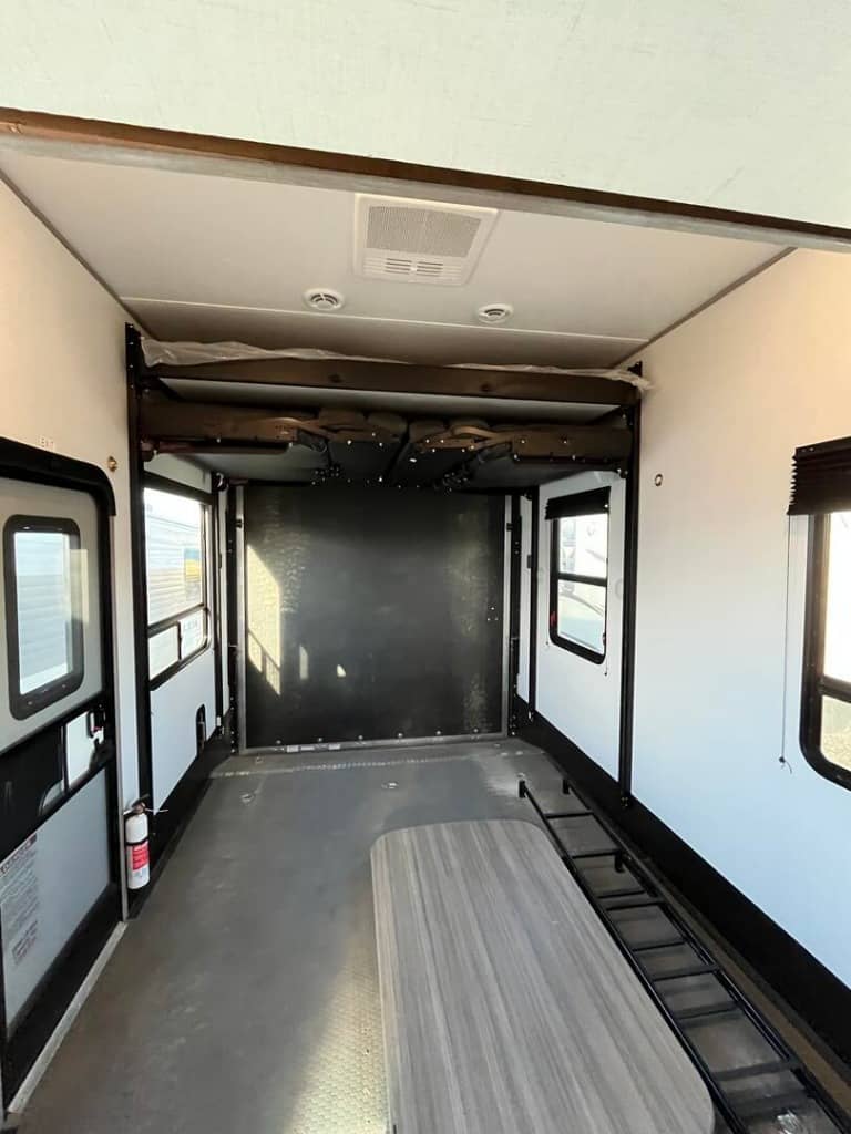 2023 Dutchmen 2023 Dutchmen Triton - thumbnail 28