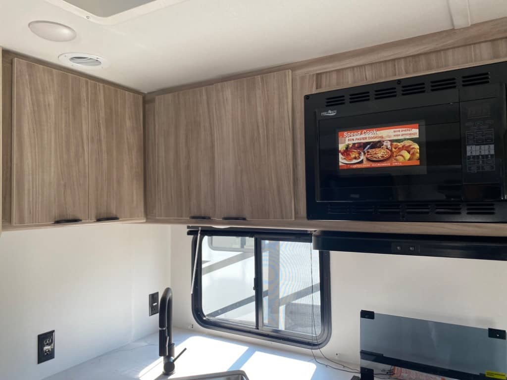 2024 Winnebago 2024 Winnebago Access - thumbnail 16