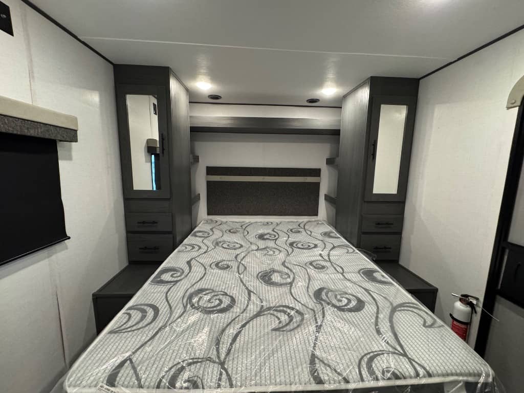 2024 Dutchmen 2024 Dutchmen Colorado - thumbnail 23