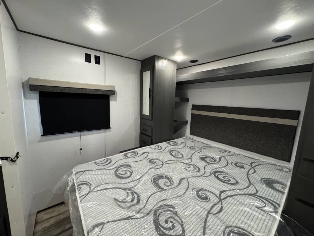 2024 Dutchmen 2024 Dutchmen Colorado - thumbnail 24