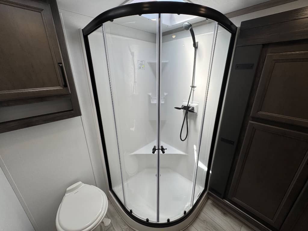 2024 Keystone RV 2024 Keystone RV Montana High Country - thumbnail 28