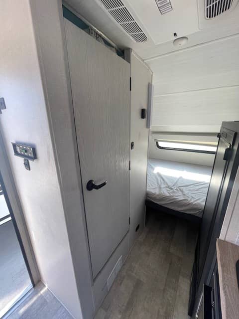 2024 Forest River 2024 Forest River R-Pod - thumbnail 5