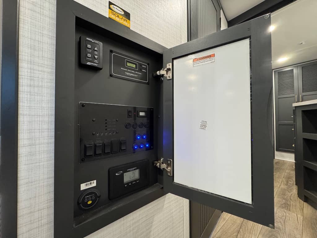 2024 Forest River 2024 Forest River XLR Nitro - thumbnail 16