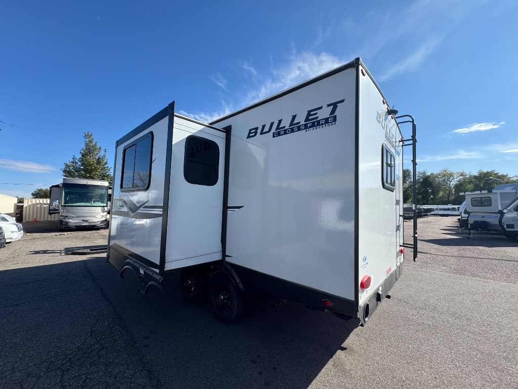 2024 Keystone RV 2024 Keystone RV Bullet Crossfire - thumbnail 3